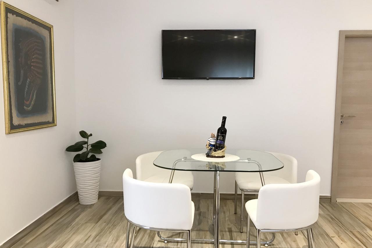 סולין Apartments Villa Stivan מראה חיצוני תמונה