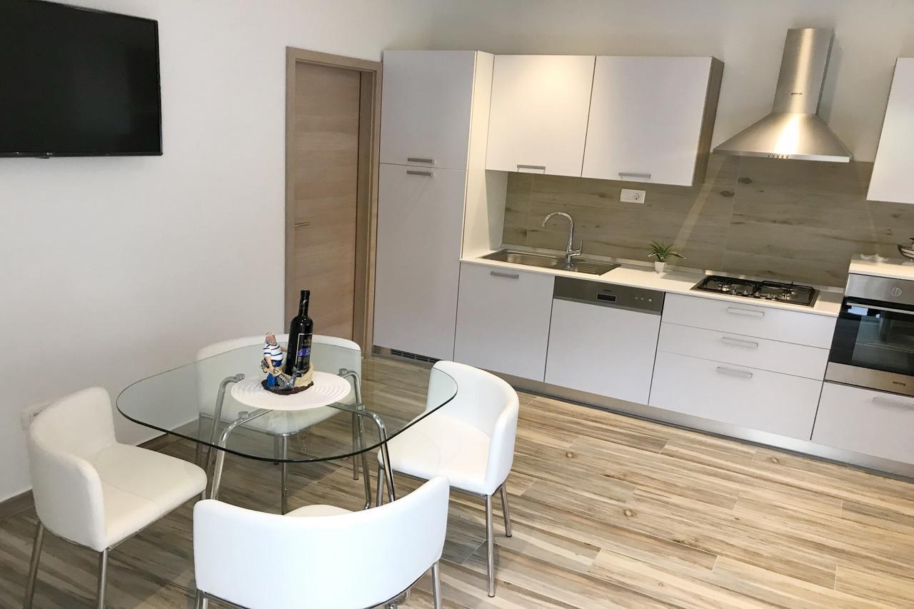סולין Apartments Villa Stivan מראה חיצוני תמונה